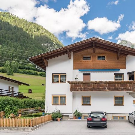 Haus Schimpfoessl Apartment Flirsch Exterior foto